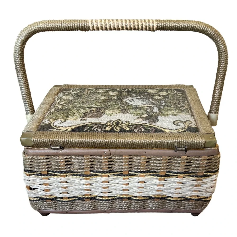 Vintage Sewing Basket‎ Box Wicker Tapestry Cottagecore Organizer with Tray